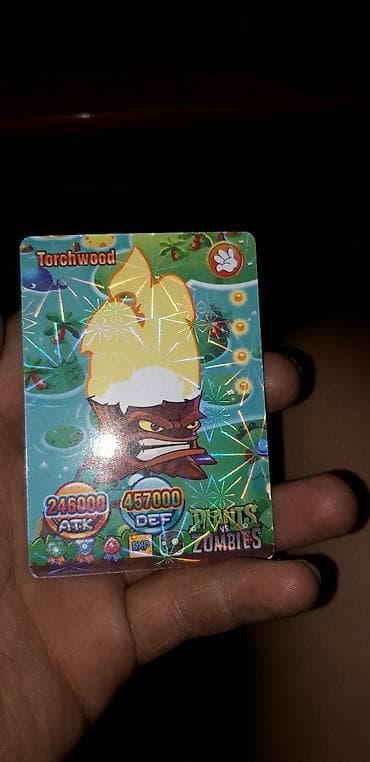 uno карты: Коллекционные глянцевые карты Plants vs. Zombies - Тематика — 4