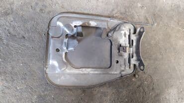 стенд для чистки дизельных форсунок: Toyota Sequoia лючок бензобака, Тойота Секвоя лючок бензобака — 2