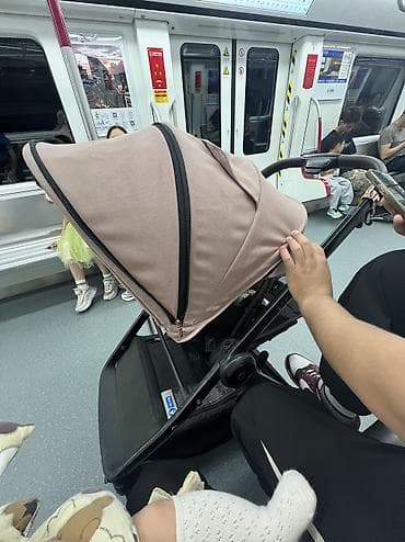 Коляскалар: Балдар арабасы, Башка бренд, түсү - Кызгылт, Колдонулган — 3