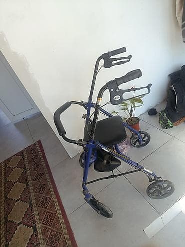 Медтовары: Роллатор (ходунки на колесах) Drive - 4 колеса: передние поворотные — 5