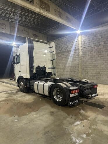 максис шины бишкек: Тягач, Volvo, 2012 г. — 5
