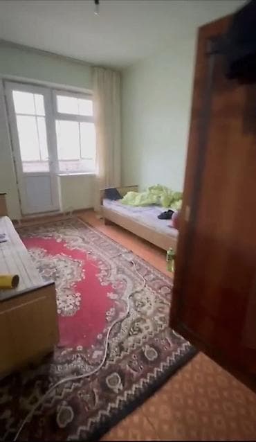 Квартиры: 3 комнаты, 75 м², 105 серия, 2 этаж, Старый ремонт — 4