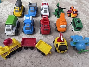 Большой набор игрушечных машинок и техники для детей. В комплекте: -