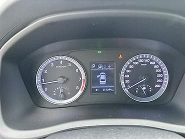 hyundai sonata 2002: Hyundai Sonata: 2019 г., 2 л, Автомат, Газ, Седан — 8