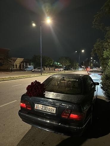 Продажа авто: Mercedes-Benz E-Class: 2002 г., 2.4 л, Автомат, Бензин, Седан — 2