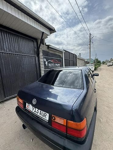 Транспорт: Volkswagen Vento: 1994 г., 1.8 л, Механика, Бензин, Седан — 9