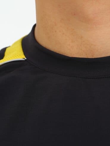 оборудование для нижнего белья: Футболка UMBRO AS045 Материал: Climacool Цена 1200 с. размеры от — 10