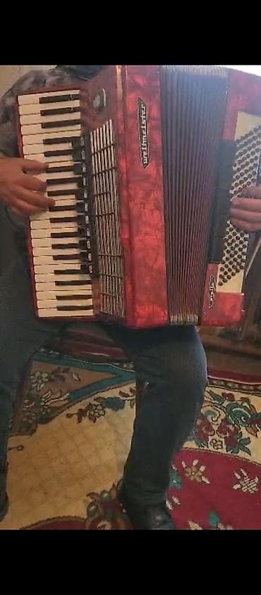 на гитаре: Акордеон сатылат арзан баада
ватсап жазгыла — 1