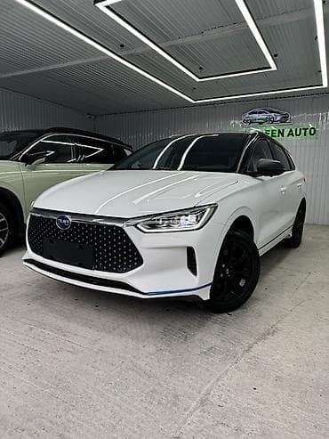 BYD E2: 2021 г., Электромобиль, Хэтчбэк