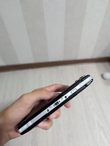 ниже: СРОЧНО Продается PSP 2000, в хорошем состоянии, в левом нижнем углу — 4