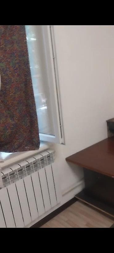 студия 1 комнатная: Сдается комната/студия с отдельным душам и базовой мебелью. - Комната — 2