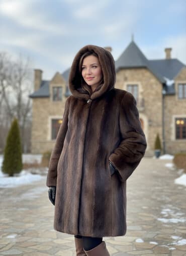 прокат костюмов для взрослых бишкек: Шуба, По колено, С капюшоном, 5XL — 2