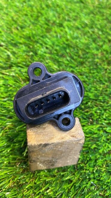 n52b30: Датчик расхода воздуха Расходомер воздуха Bmw n62 n63 Номер — 5