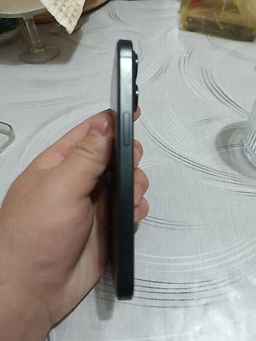 айвон 5: IPhone 15 Pro, 128 ГБ, Black Titanium, Коробка, 90 % — 5