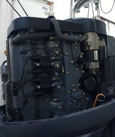 Продаю Лодочный мотор Ямаха 100 сил 4 такта в отличном техническом