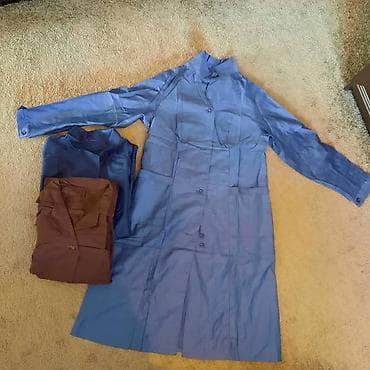 одежда охраны: Халат сварщика (коричневый цвет) 
Халат рабочий (светло-синий цвет) — 3