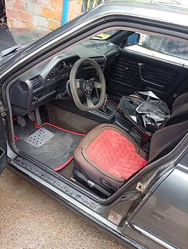 aimb g3: BMW 3 series: 1986 г. — 1