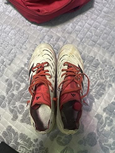 Велосипеддер: Футбольные бутсы Adidas Predator (FG) - Серия: Predator (надпись — 4