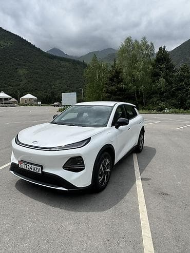 move мув: Changan Qiyuan Q05: 2026 г., Вариатор, Электромобиль, Кроссовер — 1