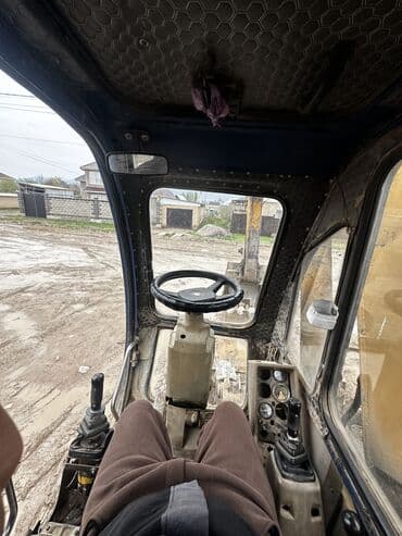 садовый измелчитель: Экскаватор, 2008 г., Дөңгөлөктүү — 15