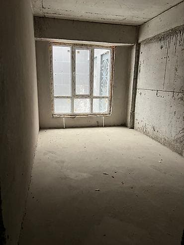 Гаражи: Сдан, Элитка, 3 комнаты, 84 м² — 2