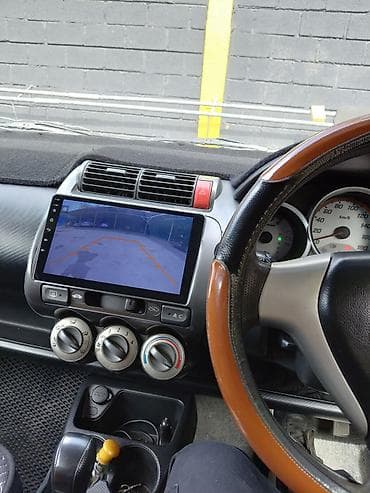 обшивки на фит: Honda Fit: 2005 г., 1.3 л, Автомат, Бензин, Хэтчбэк — 6