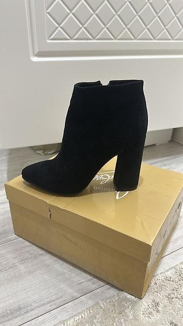 Туфли: Туфли, 36, Christian Louboutin, Новый, цвет - Фиолетовый — 5