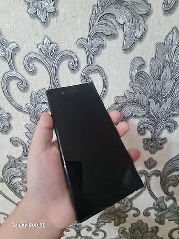 microsoft surface: Sony Ericsson Xperia X1, Б/у, 64 ГБ, цвет - Черный, 1 SIM — 8