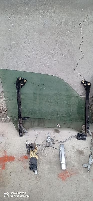 дверь легаси: Дверная карта Subaru 2000 г., Оригинал, Япония — 1