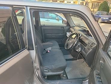 Toyota bB: 2024 г., 1.3 л, Автомат, Бензин, Хэтчбэк