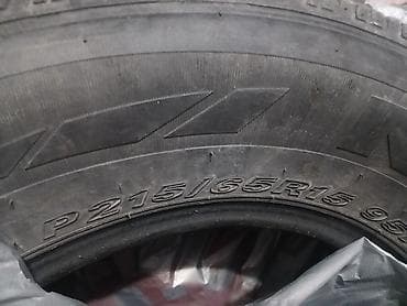 р14 17565: Комплект из 4 летних шин для легкового автомобиля. Размер: P215/65 — 3