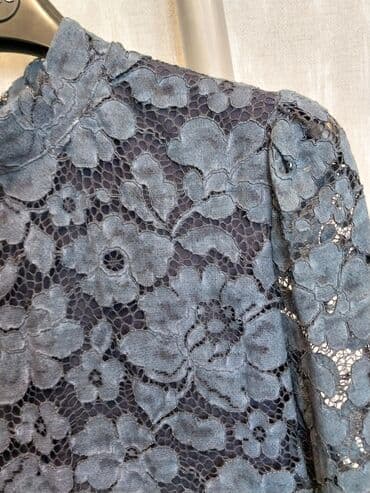 бархатное платье с открытыми плечами: Вечернее платье, А-силуэт, Короткая модель, С рукавами, Открытая спина, S — 6