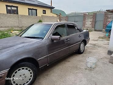 Mercedes-Benz E-Class: 1994 г., 2 л, Механика, Бензин, Седан