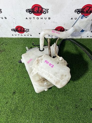 e class: Бачок Mercedes-Benz 2008 г., Оригинал — 1