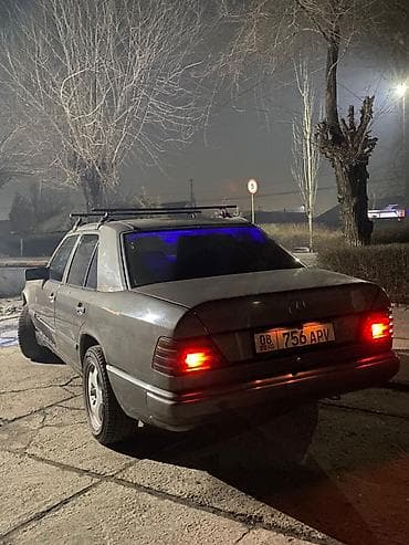 Продажа авто: Mercedes-Benz W124: 1988 г., 3 л, Механика, Дизель, Седан — 1