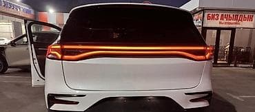 Продажа авто: BYD Tang: 2021 г., 1.5 л, Автомат, Гибрид, Кроссовер — 3