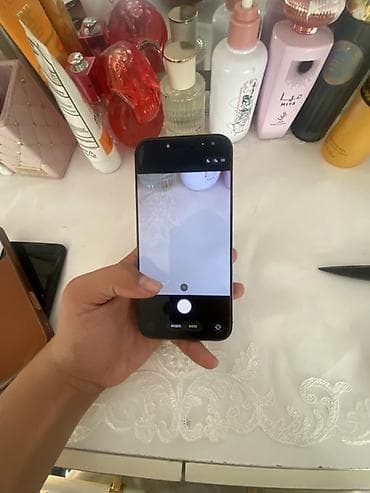 google fold: IPhone 16 Pro Max, Б/у, 256 ГБ, Space Gray — 5