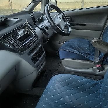 фонда фит: Toyota Nadia: 2000 г., 2 л — 6