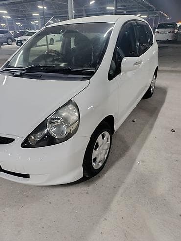 ist 1 5: Honda Fit: 2005 г., Хэтчбэк — 9