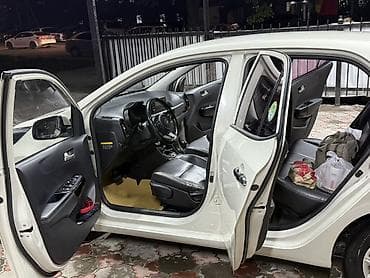 Транспорт: Kia Morning: 2017 г., 1 л, Автомат, Бензин, Хетчбек — 10