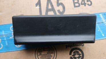 Продаю мелочи на bmw e28 Пепельница 500с Крышка для ремня безопасности