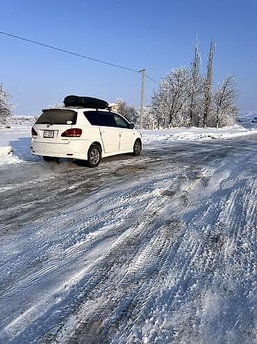 продажа токмок: Toyota Ipsum: 2002 г., 2.4 л, Автомат, Газ, Вэн/Минивэн — 4