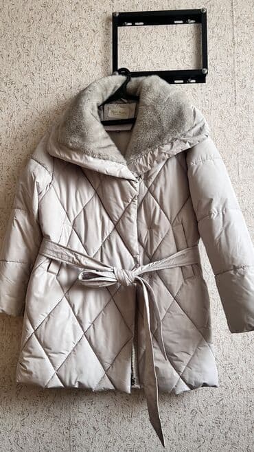 муркой куртка: 1 куртка зимняя светло серая 2500 сом состояние новой Размер L -48 — 5