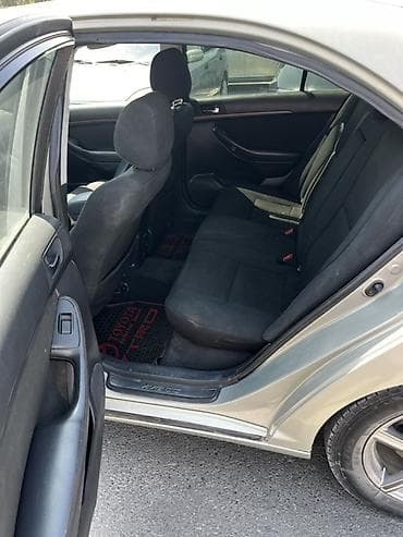 решетка авенсис: Toyota Avensis: 2003 г., 2 л, Механика, Бензин, Седан — 6