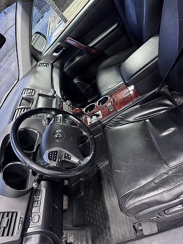универса: Toyota Highlander: 2010 г., 3.5 л, Автомат, Газ, Кроссовер — 4