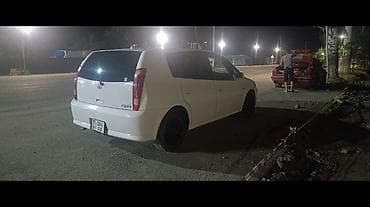 авто в такси: Toyota Opa: 2003 г., 1.8 л, Автомат, Бензин, Минивэн — 2