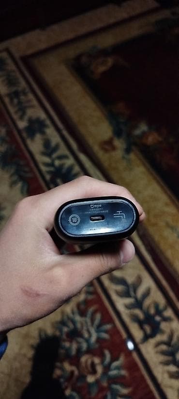 електронная книга: Электробритва Сеточная, Водонепроницаемый корпус — 6