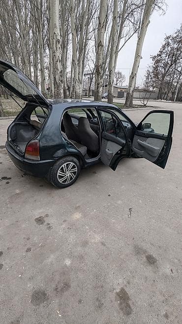 Toyota: Toyota Starlet: 1996 г., 1.3 л, Автомат, Бензин, Хэтчбэк — 6