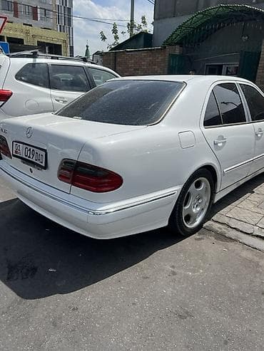 413 cdi: Mercedes-Benz E-Class: 2000 г., 4.3 л, Автомат, Бензин, Седан — 4