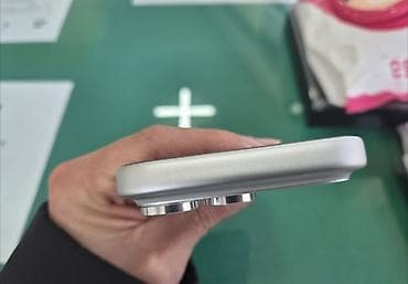 сколько стоит ipad 2: IPhone 17 Pro, 256 ГБ, Серебристый, 100 % — 3